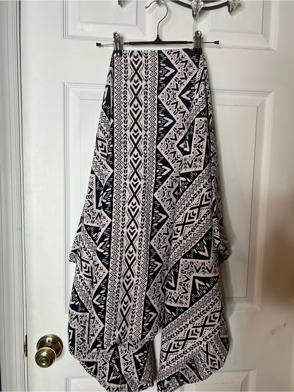 Divided H&M Black and White Aztec Geometric Print Open Front Kimono Cardigan
